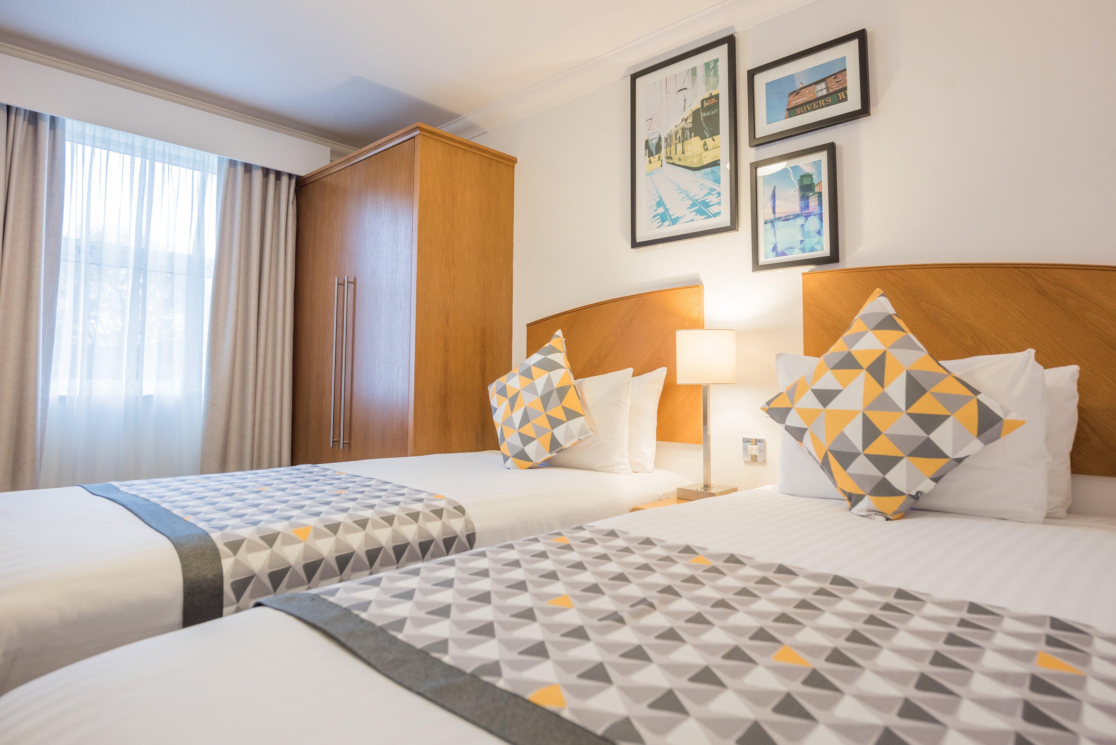 סלפורד Holiday Inn Manchester West By Ihg מראה חיצוני תמונה