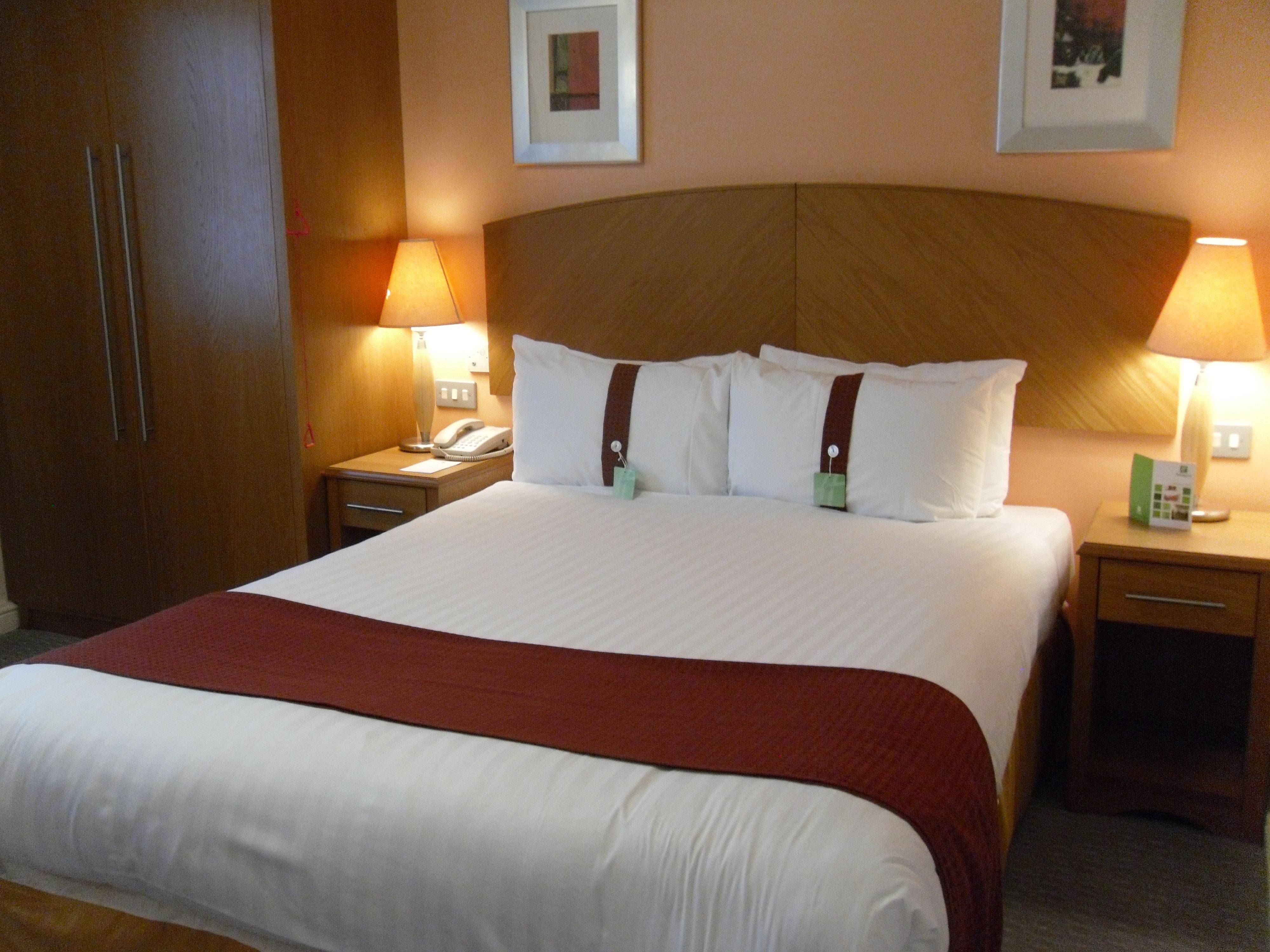 Holiday Inn Manchester West, An Ihg Hotel מראה חיצוני תמונה