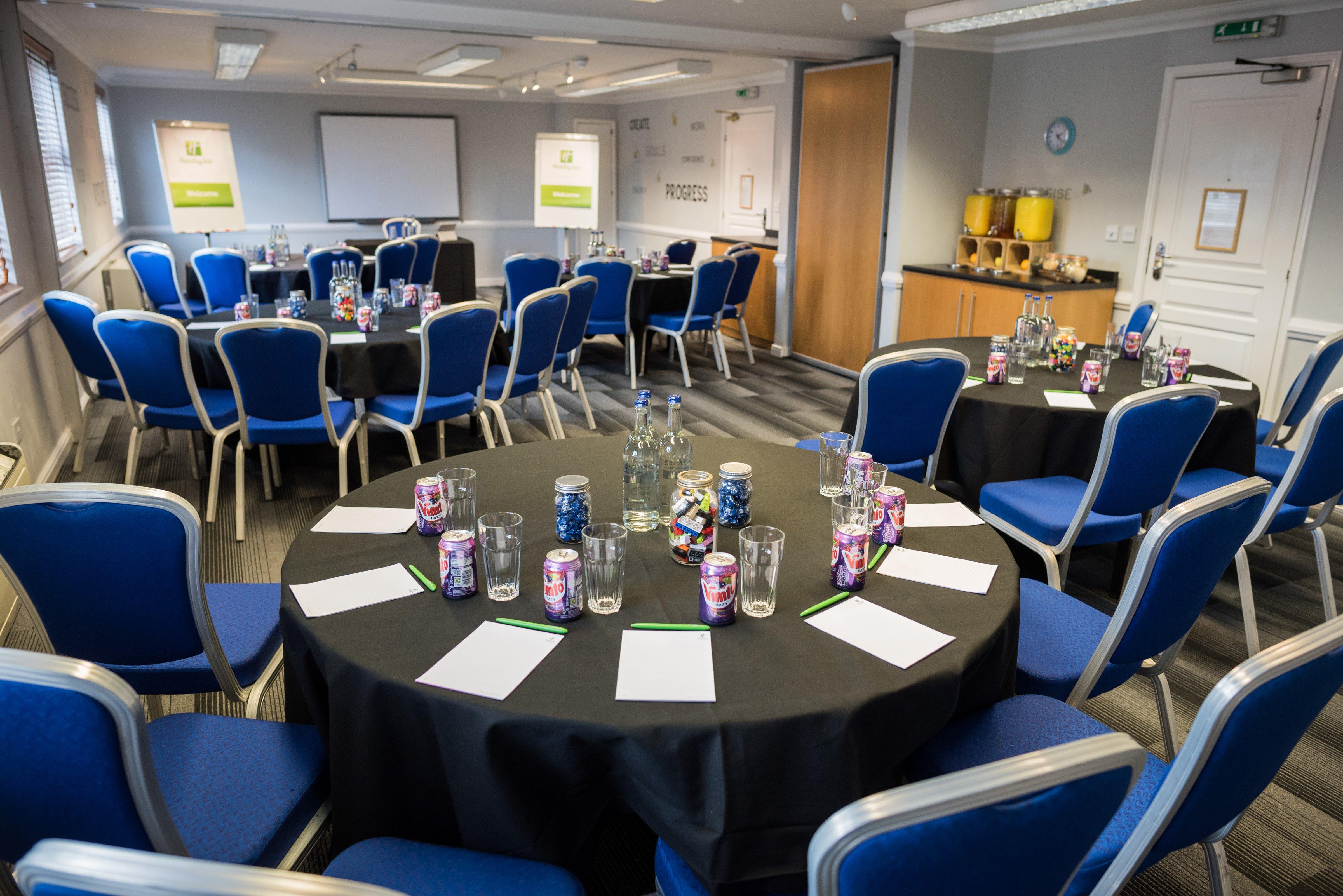 סלפורד Holiday Inn Manchester West By Ihg מראה חיצוני תמונה